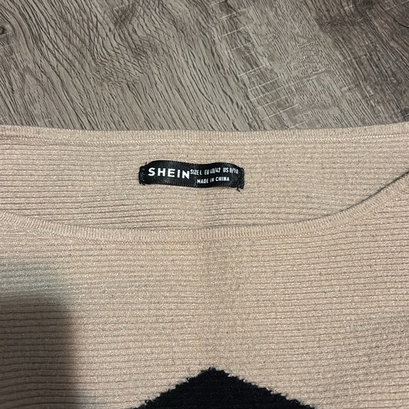 Shein Sweater Size Large - Picture 3 of 4